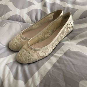 David’s Bridal Laney Ivory flats